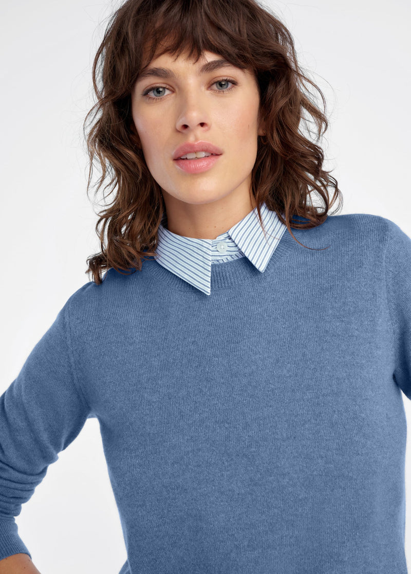 blue white stripe